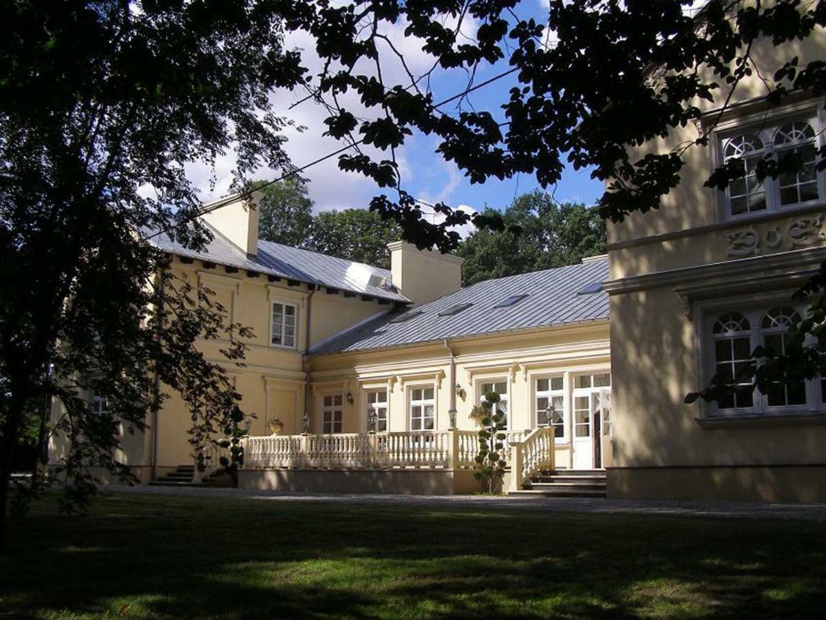 Hotel Dwor Sójki Exteriér fotografie