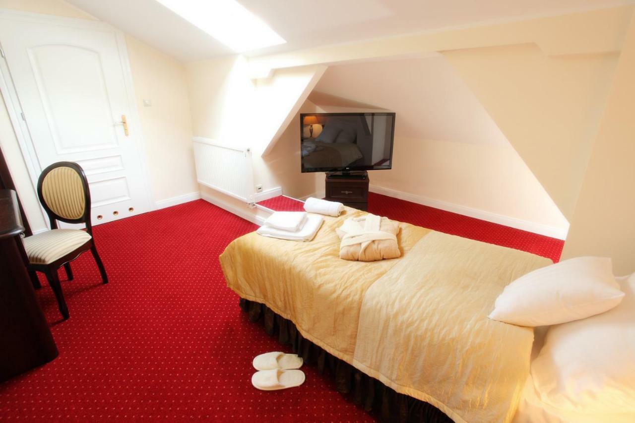 Hotel Dwor Sójki Exteriér fotografie